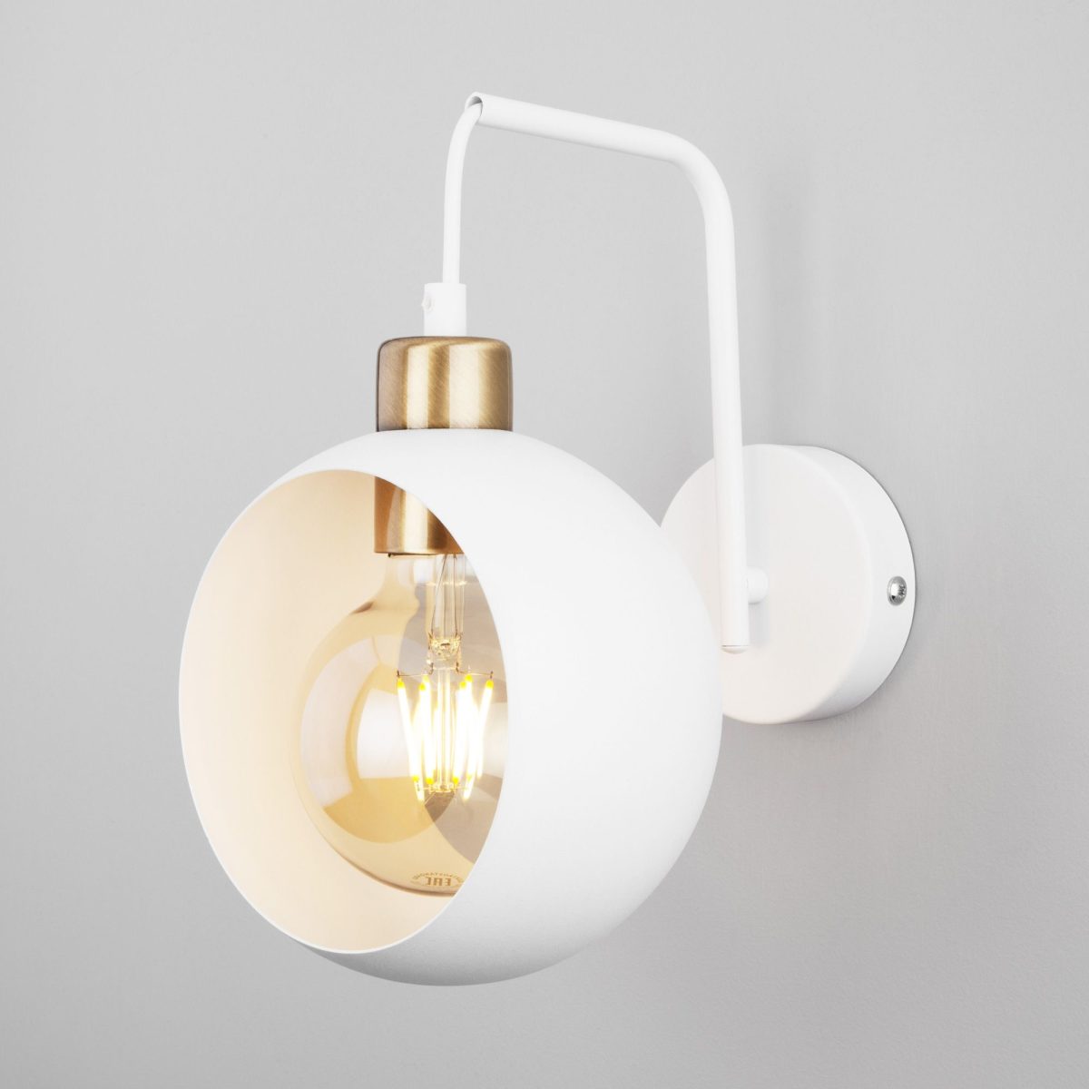 Ֆիլամենտային LED լամպ G95 6W 3300K E27 տոնավորված BLE2704 - Image 3