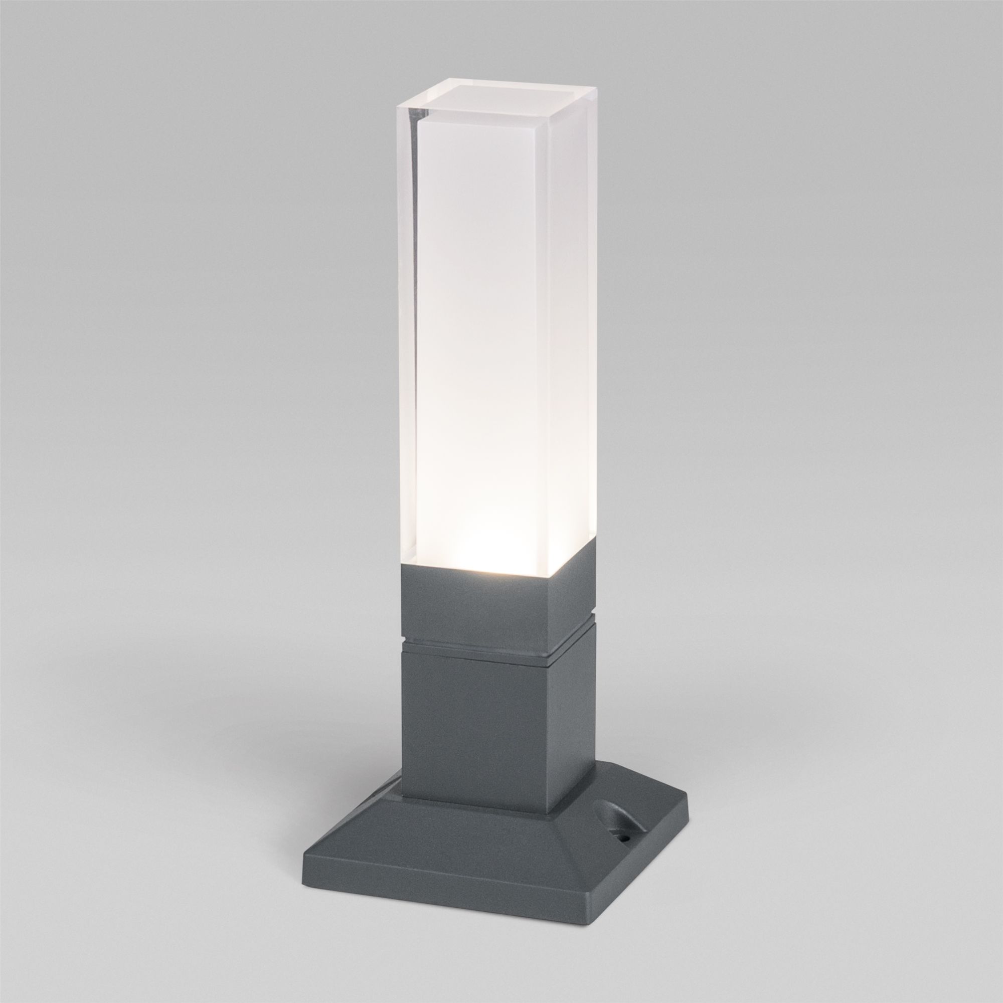 landshaftnyy-svetodiodnyy-svetilnik-seryy-ip54-1536-techno-led-a052859_0001.jpg 1536 TECHNO LED серый — изображение 1