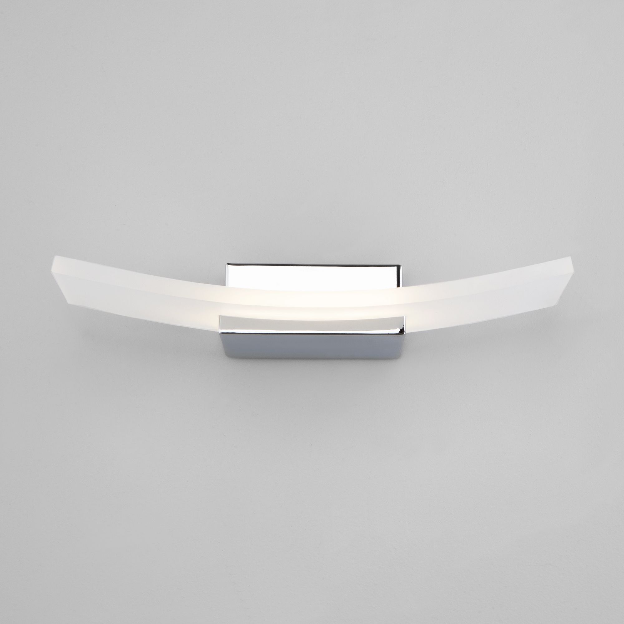 nastennyy-svetilnik-khrom-40152-1-led-khrom-a050274_0003.jpg Настенный светодиодный светильник 40152/1 LED хром — изображение 1
