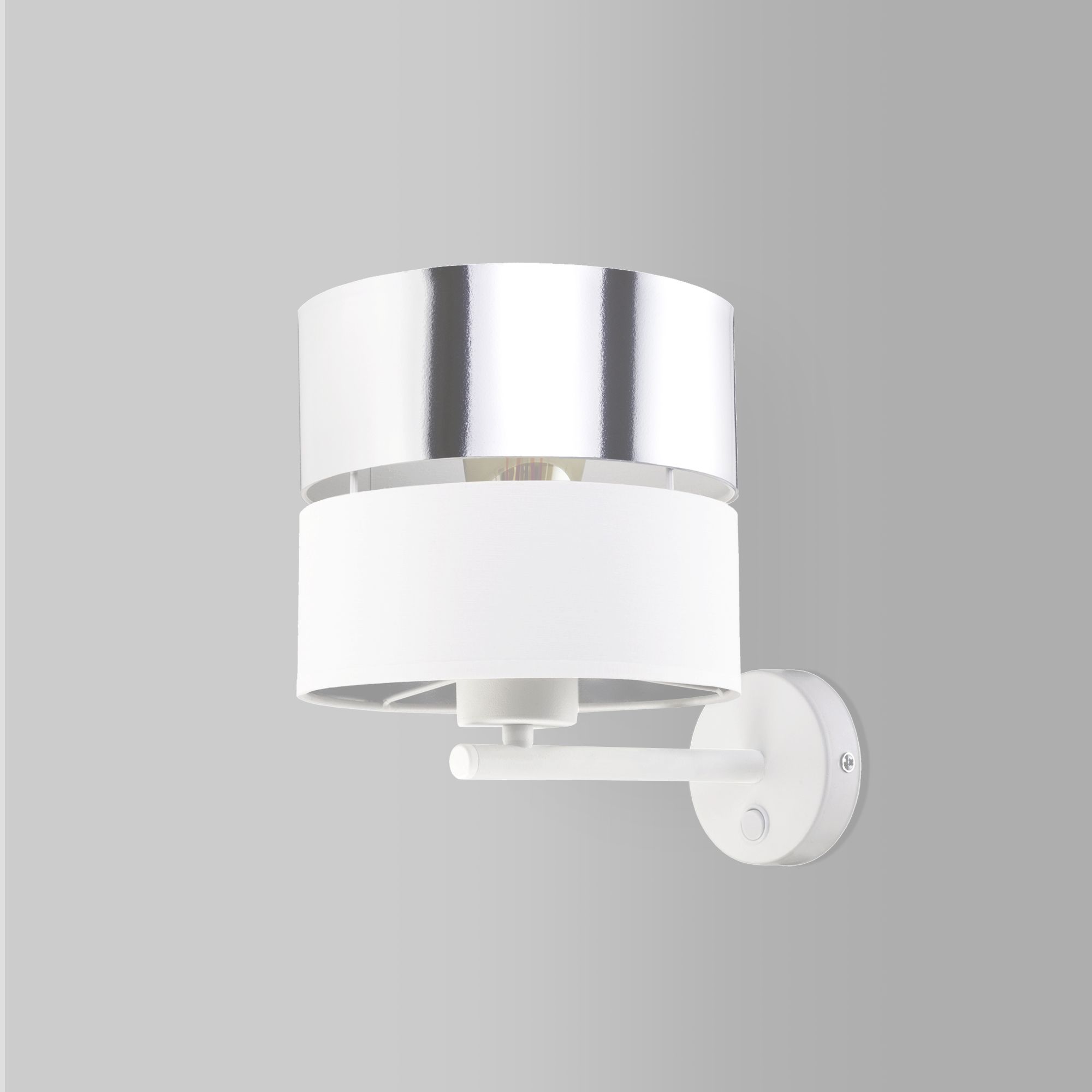 nastennyy-svetilnik-s-tkanevym-abazhurom-4175-hilton-silver-a049361-0001.jpg Բրա ս աբաժուռոմ 4175 Hilton Silver - Image 1