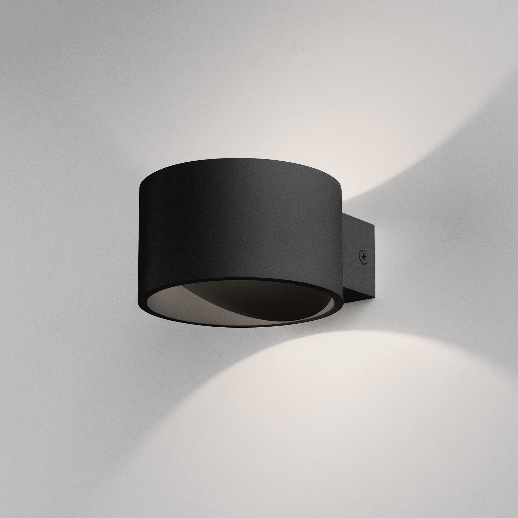 nastennyy-svetodiodnyy-svetilnik-coneto-mrl-led-1045-chernyy-a063684-0001.jpg Coneto LED чёрный 4000К (MRL LED 1045) — изображение 1