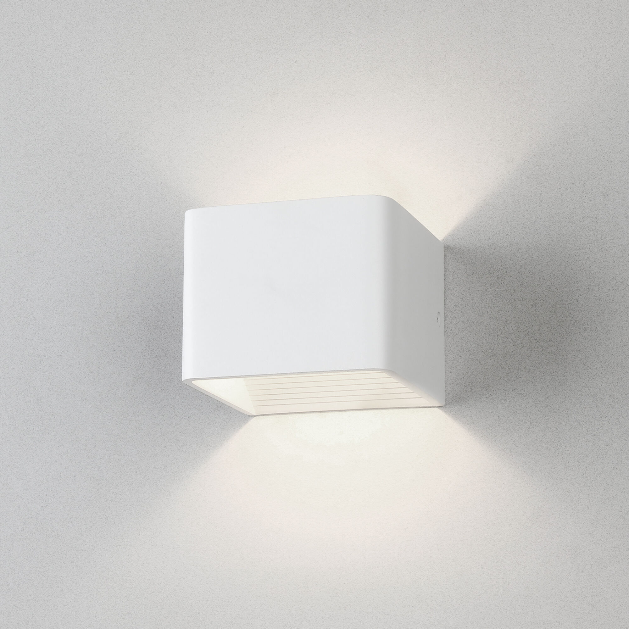 nastennyy-svetodiodnyy-svetilnik-corudo-mrl-led-1060-belyy-a063686-0001.jpg Corudo LED սպիտակ 4000K (MRL LED 1060) - Image 1