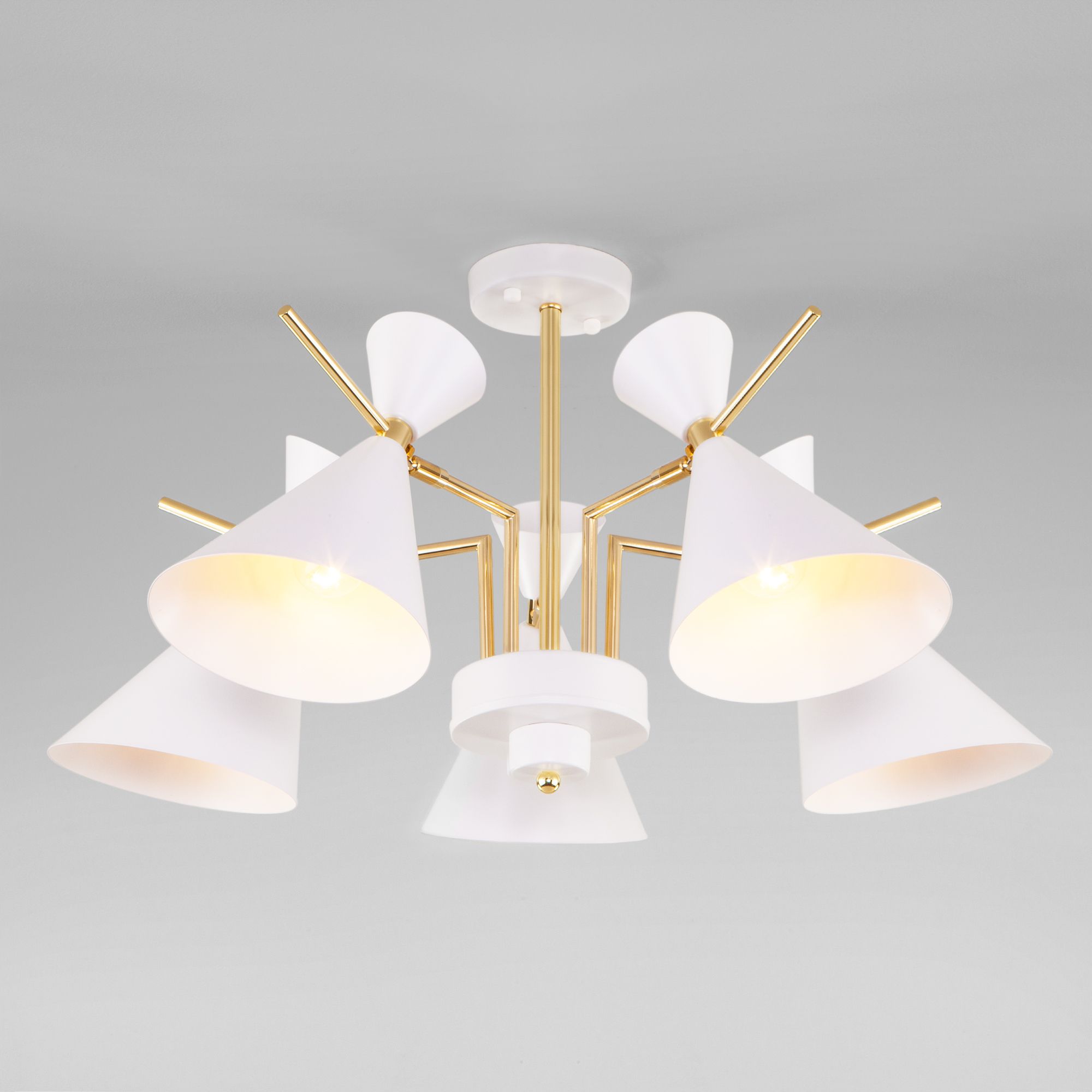 potolochnaya-lyustra-v-stile-loft-smart-70114-5-belyy-smart-a047641-0001.jpg Առաստաղային ջահ պտտվող թևիկներով 70114/5 սպիտակ - Image 1