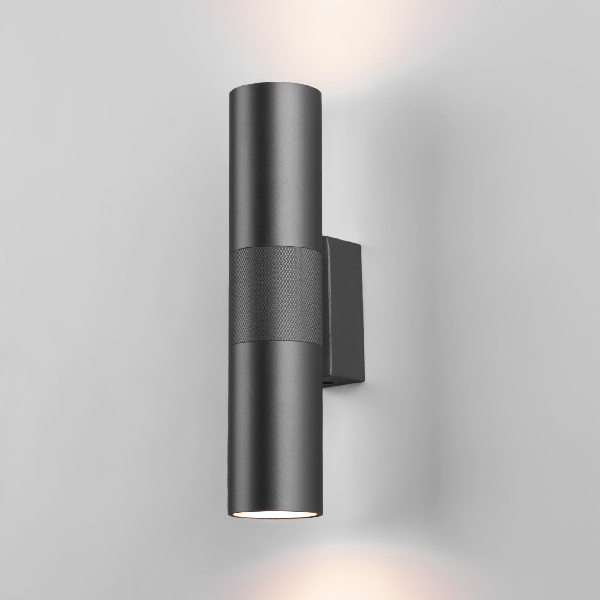 svetilnik-nastennyy-svetodiodnyy-steel-40119-led-chernyy-a058978_0001.jpg Steel 40119/LED սև - Image 1