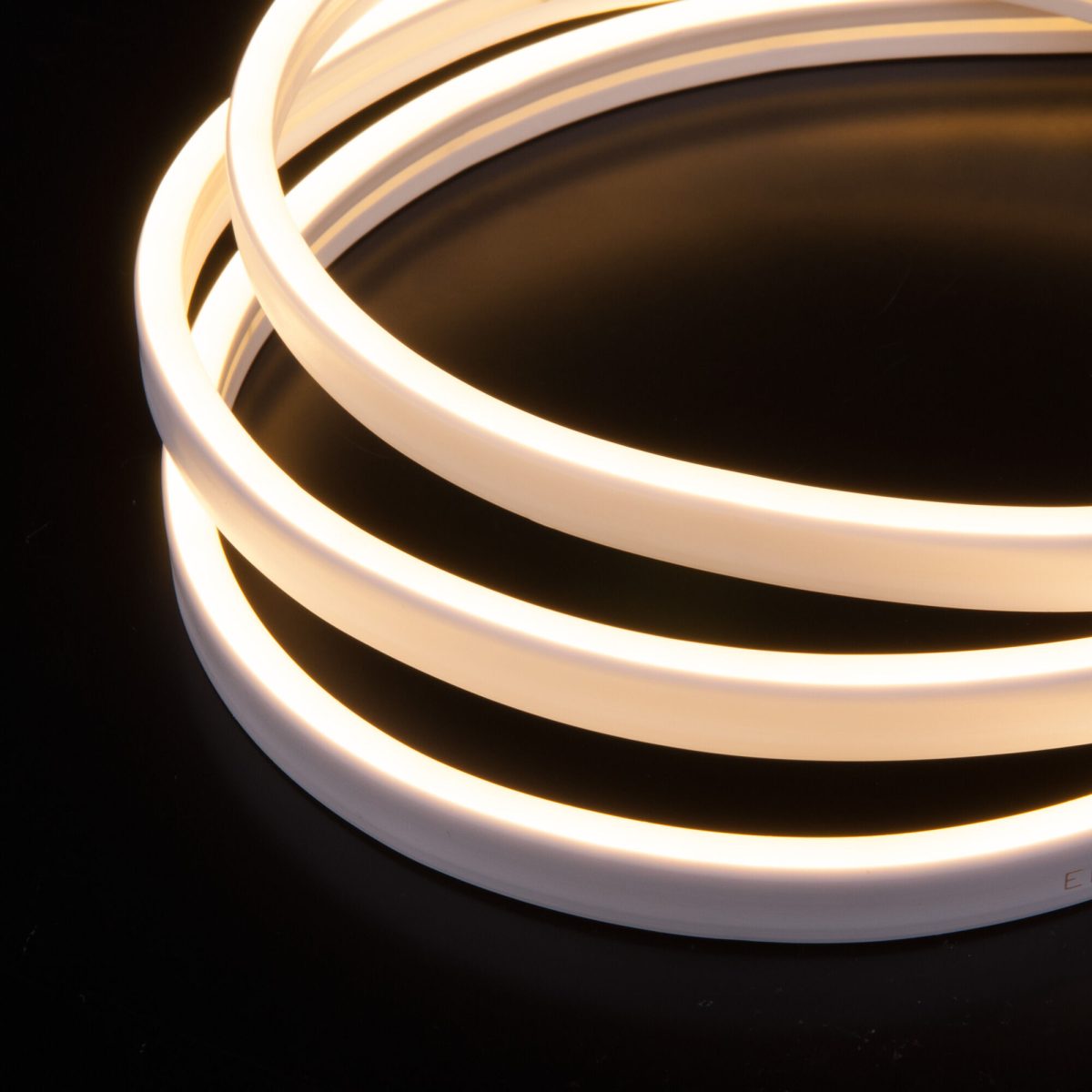 Светодиодный гибкий неон 24 В 10 Вт/м 120 Led/м 2835 IP65, теплый белый 3300K, 5м 24V 10W 120Led 2835 IP65 — изображение 2