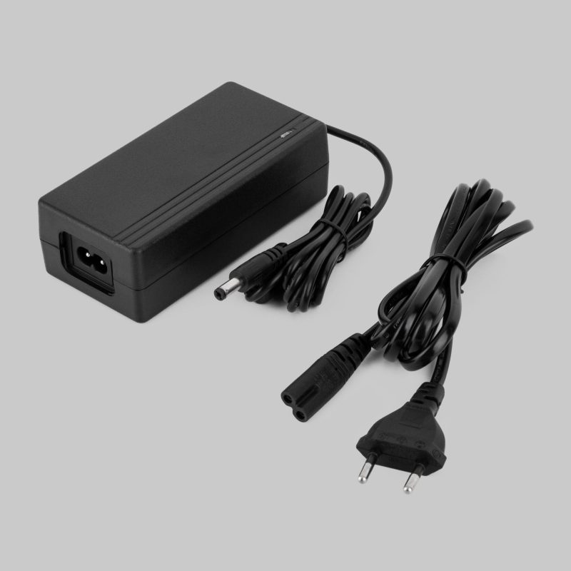 Блок питания для светодиодной ленты 24 В 72W Трансформатор 24V 72W