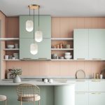 Подвесной светильник со стеклянными плафонами 60161/3 латунь — изображение 2